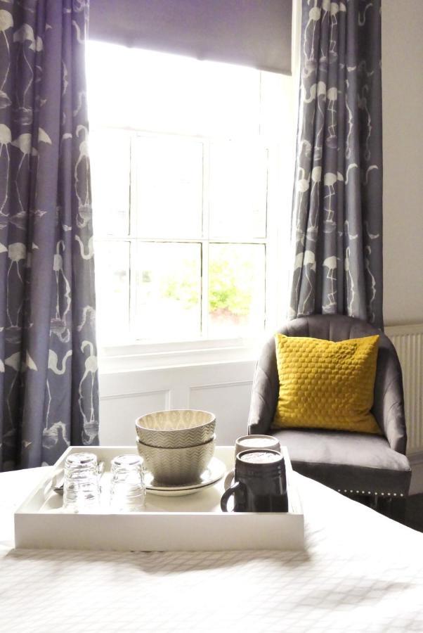 カーライル Rosalind House Bed & Breakfast エクステリア 写真